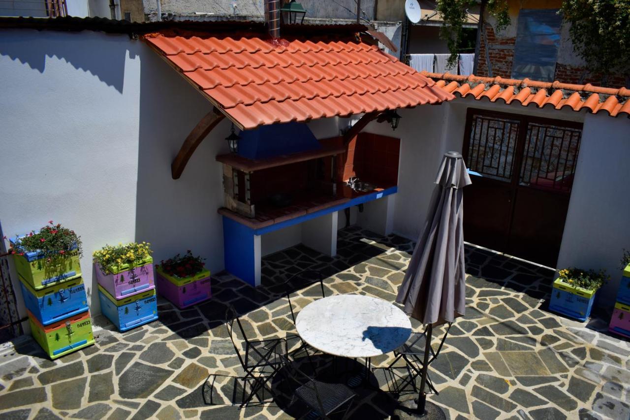 Renovated Old Manor House With Yard Villa Arnaía Dış mekan fotoğraf
