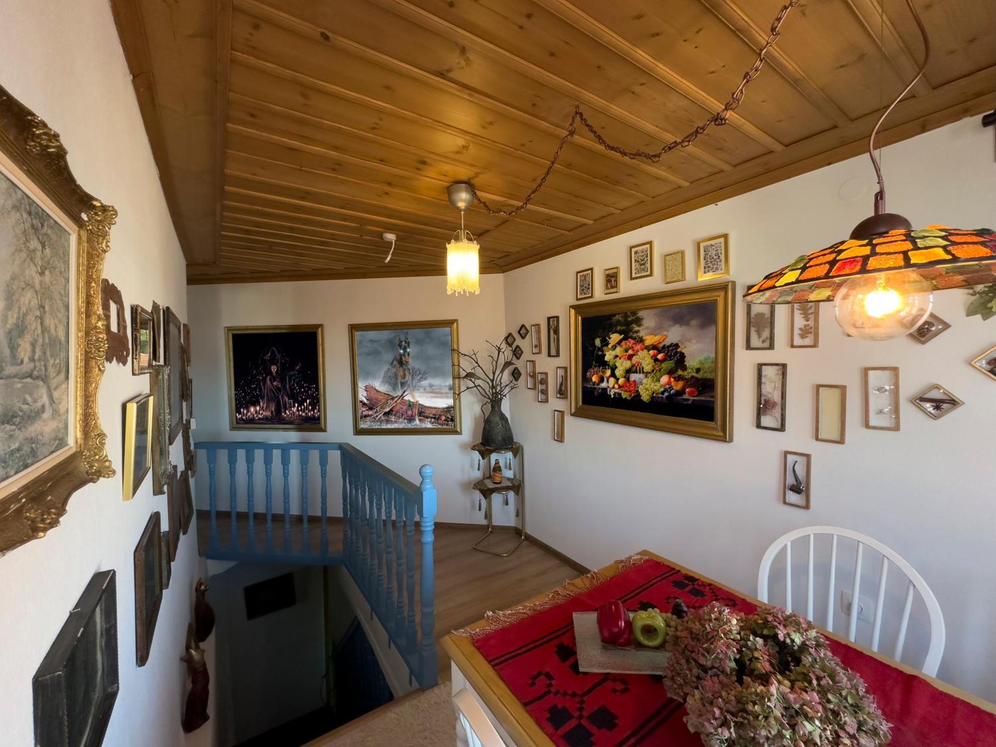 Renovated Old Manor House With Yard Villa Arnaía Dış mekan fotoğraf